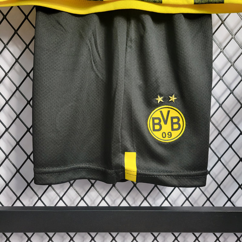 Kit Infantil Borussia Dortmund Home 22/23