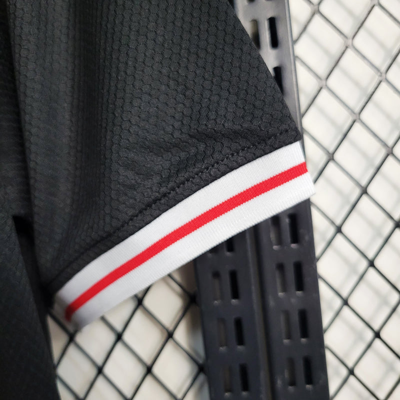 Camisa Eintracht Frankfurt Home 23/24 - Versão Torcedor